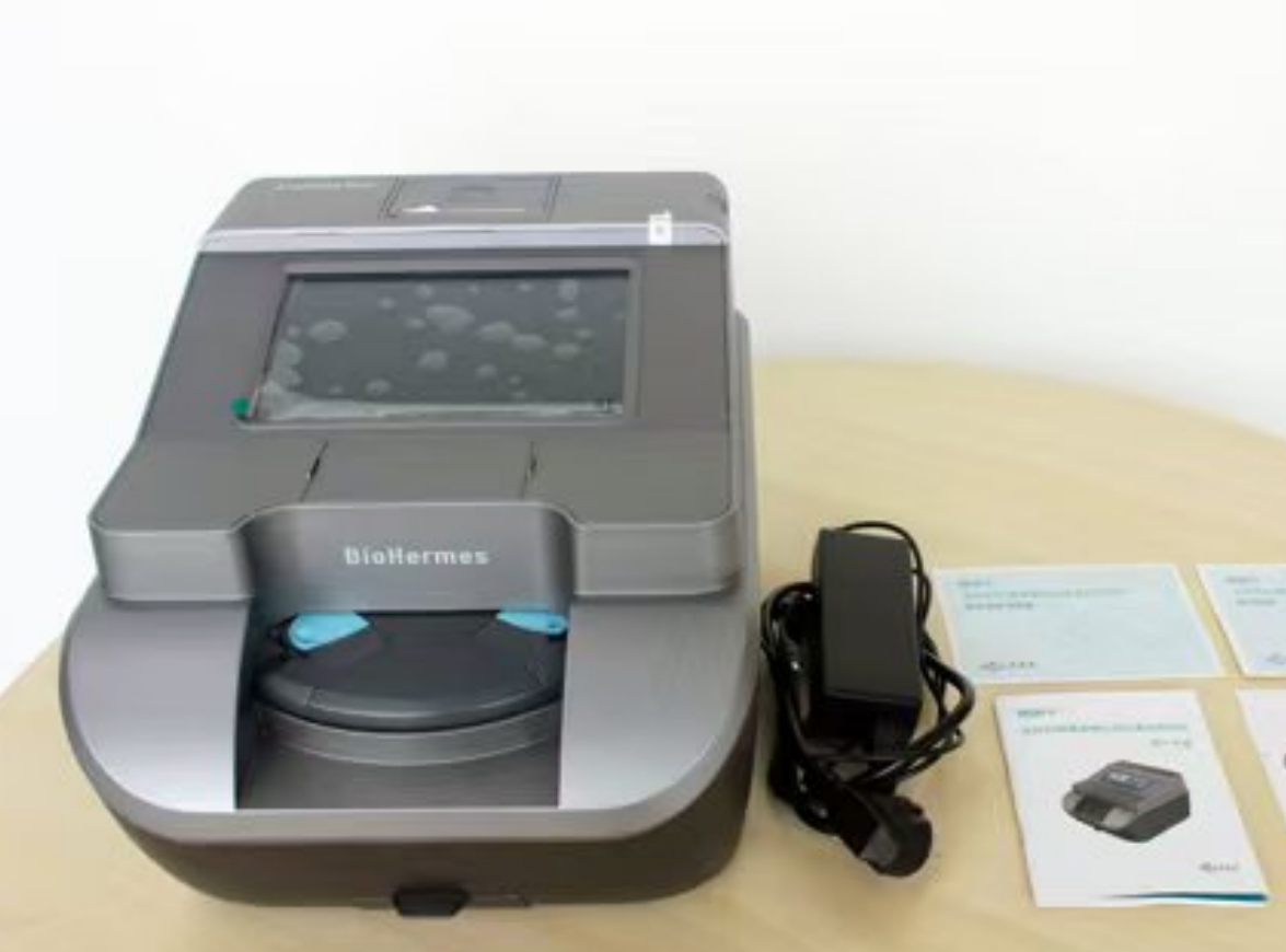 博唐平 A1C EZ Auto 4GW 全自动四通道糖化血红蛋白检测仪